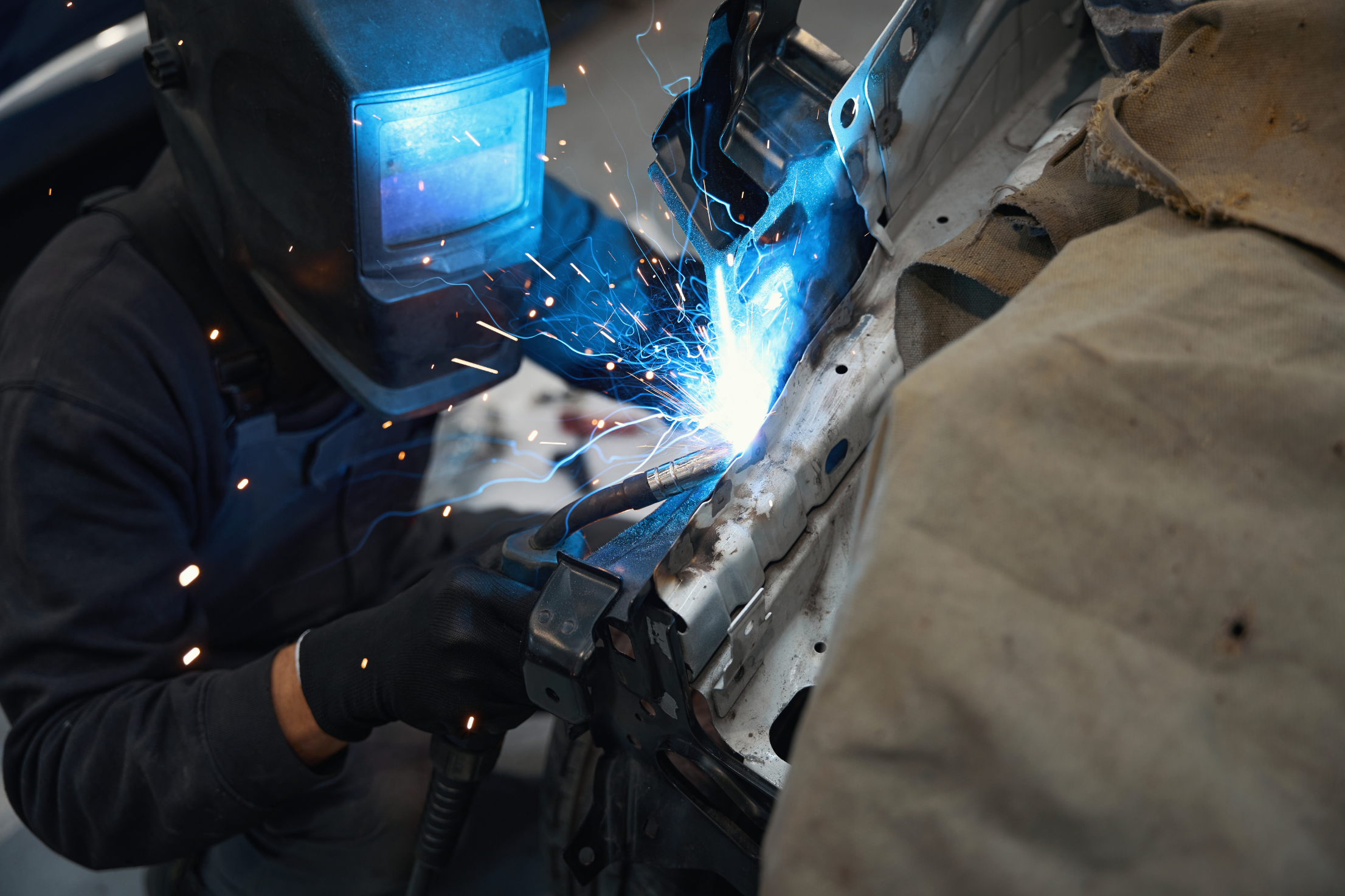 Mobile Commercial Truck Welding Repairs in Florida